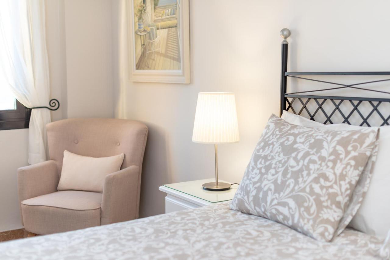Fee4Me: First Line Luxury Apartment Arrecife  Buitenkant foto